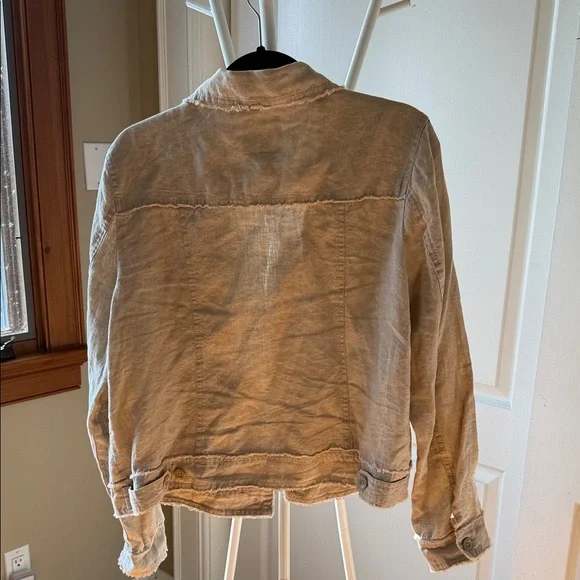 Tommy Bahama Tan linen Jean Jacket for Women - Picture 4 of 4